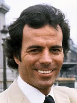 صفحه Julio Iglesias در دنیای موسیقی