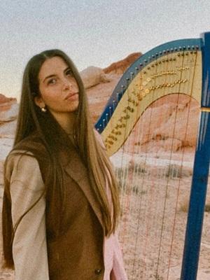آثار لارا سوموگی - Lara Somogyi