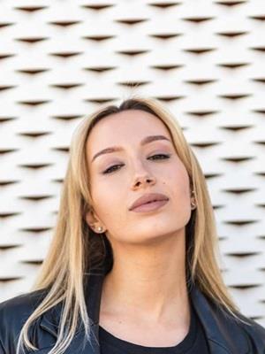 آثار نورا ون الکن - Nora van Elken